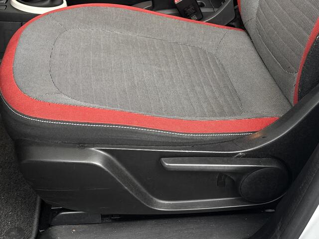 Renault TWINGO 1.0 SCe 70 Collection | Airco | Pack Rouge | All-Season banden |