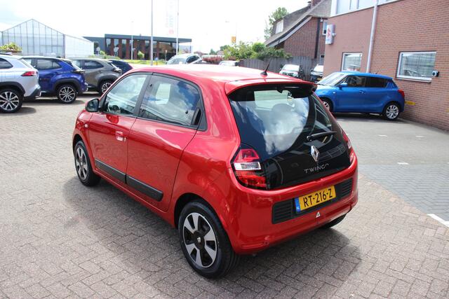 Renault TWINGO 1.0 SCe Collection | Parkeersensoren | Navi | Camera |