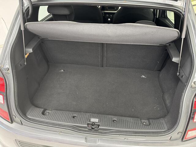 Renault TWINGO 1.0 SCe Collection | All-Season banden | Airco | Bluetooth | DAB+ |