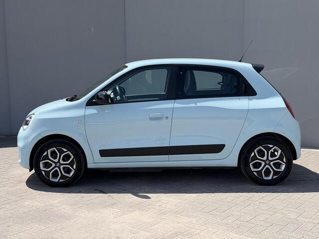 Renault TWINGO Z.E. R80 E-Tech Equilibre 22 kWh / Accu SOH 95% / Navigatie via Apple Carplay & Android Auto / Airco / Clima / Elektr. Ramen / Hoogte Verstelbare Stoel / DAB /