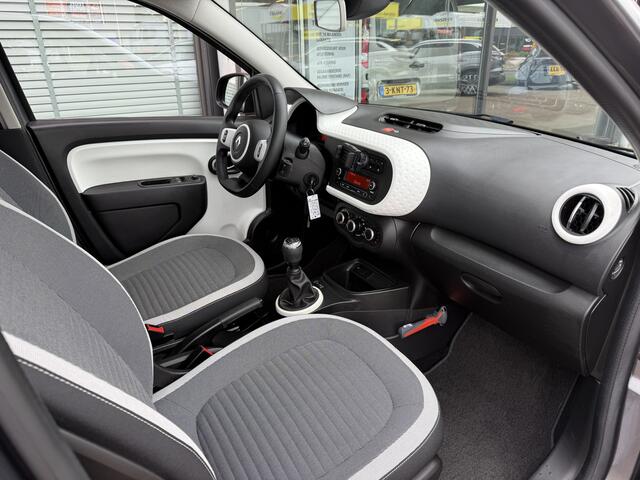 Renault TWINGO Collection Sce 75 | parkeersensor | R&Go navigatie | tijdelijk gratis Top Afleverpakket twv Eur 695