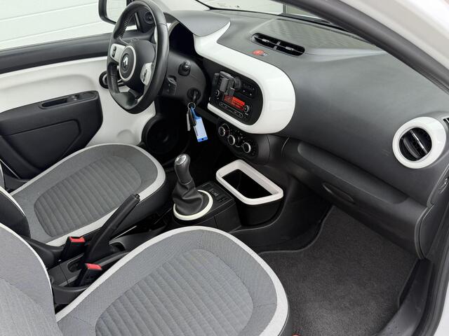 Renault TWINGO 1.0 SCe Limited Unieke KM Stand! / Airco / Donker Glas / Elect. Ramen / Centr. Vergrendeling