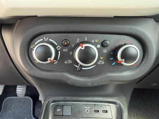 Renault TWINGO 1.0 SCe Collection | EasyLink Multimediascherm | Airco | Parkeersensoren achter