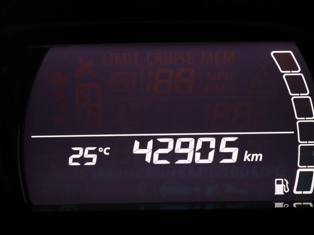 Renault TWINGO 90pk TCe Intens AUTOMAAT Apple Carplay/Android Auto | Climate