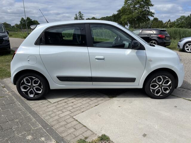 Renault TWINGO 1.0 SCe Equilibre / Lage KM / Apple Carplay - Android Auto / Stoelverw. / Parkeerhulp. A / Climate / Elek Ramen V /