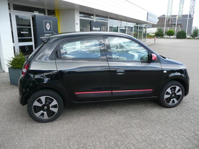 Renault TWINGO 1.0 SCe 70PK 5DRS. Collection AIRCO/ CRUISE CONTROLE/ PACK ROUGE/ STRIPING/ ETC... 1e EIGENAAR! RIJKLAAR!