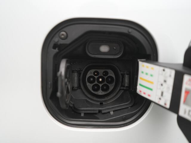 Renault TWINGO Z.E. R80 Série Limitée Vibes - RIJKLAARPRIJS - Volledig Elektrisch! - Achteruitrijcamera - Apple Carplay - Android Auto - Dealeronderhouden