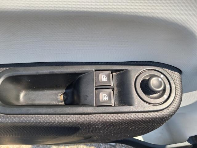 Renault TWINGO 1.0 SCe Collection