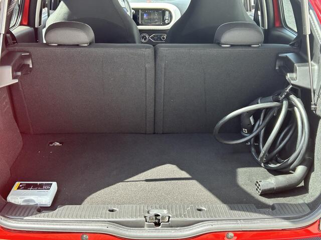 Renault TWINGO Z.E. R80 Collection | Navigatie Via Apple & Android Carplay | Climate Control | Lichtmetalen Velgen | | Volledig Dealer Onderhouden |