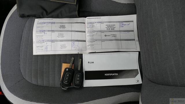Renault TWINGO TCe 90 Intens