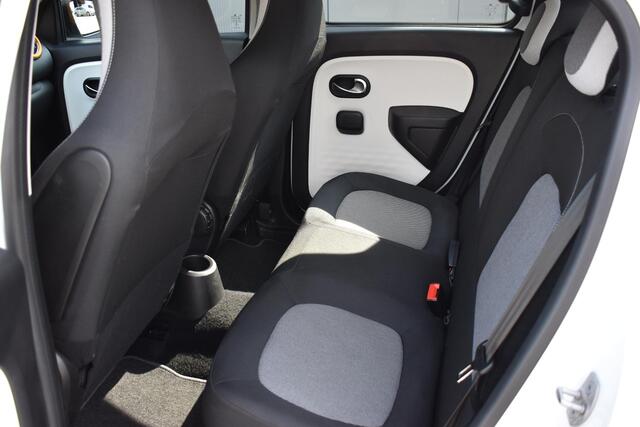 Renault TWINGO SCe Collection AIRCO | BLUETOOTH | ELEK RAMEN NE SPIEGELS OOK VERWARMD | AFSTANDBEDIENING | DEALER ONDERHOUDEN |