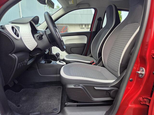 Renault TWINGO Z.E. R80 Collection / SOH 91.3% / Stoelverwarming / 1e Eigenaar / All Seasons / Stoelverwarming / Sensoren Achter / Carplay / Android Auto /