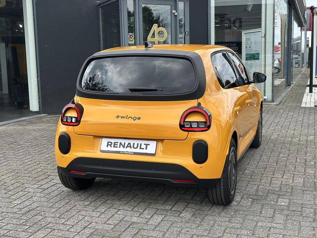 Renault TWINGO Techno 80pk Urban Range l Uit voorraad leverbaar! l Private Lease vanaf ¤ 348 per maand!
