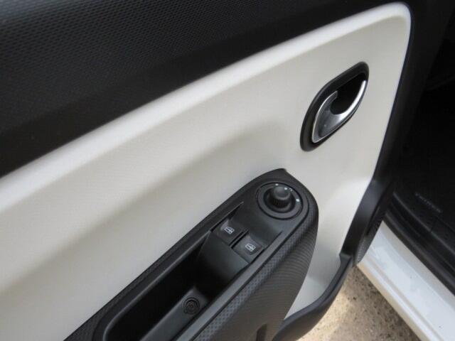 Renault TWINGO 1.0 SCE AUTHENTIQUE
