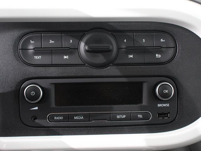 Renault TWINGO 0.9 TCe Intens Climate control Radio / cd Lichtmetalen velgen Centrale vergendeling + Afstandbediening Electrische ramen 33500 km!
