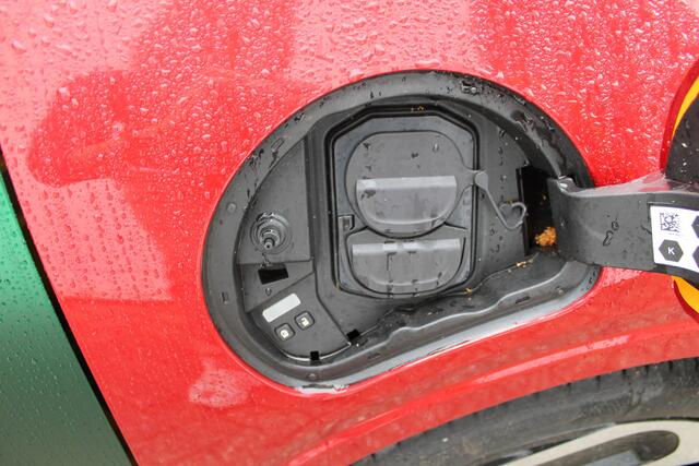 Renault TWINGO urban range techno 27.5 kWh | Adapative Cruise | Google Navigatie | Climate Control | DEMO VRAAG NAAR DE BESCHIKBAARHEID