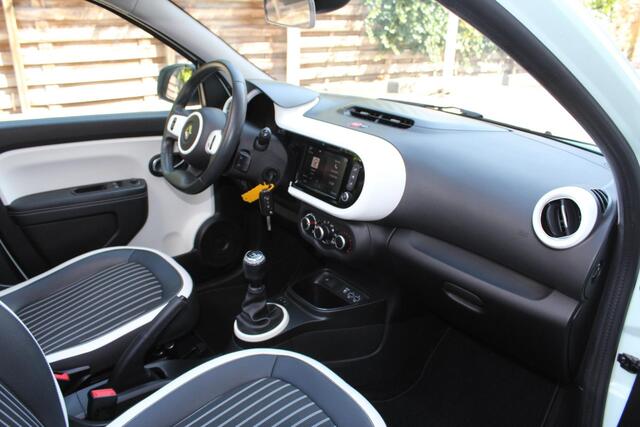 Renault TWINGO 1.0 SCe Intens