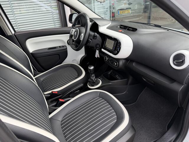 Renault TWINGO 1.0 SCe Intens | lichtmetalen velgen | climat control | Easylink Apple Carplay / Android Auto | tijdelijk gratis Top Afleverpakket twv Eur 695