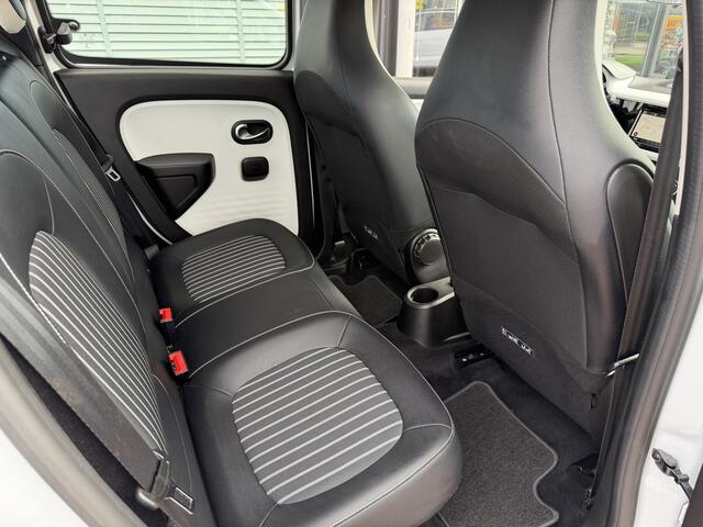 Renault TWINGO 1.0 SCe Intens | lichtmetalen velgen | climat control | Easylink Apple Carplay / Android Auto | tijdelijk gratis Top Afleverpakket twv Eur 695