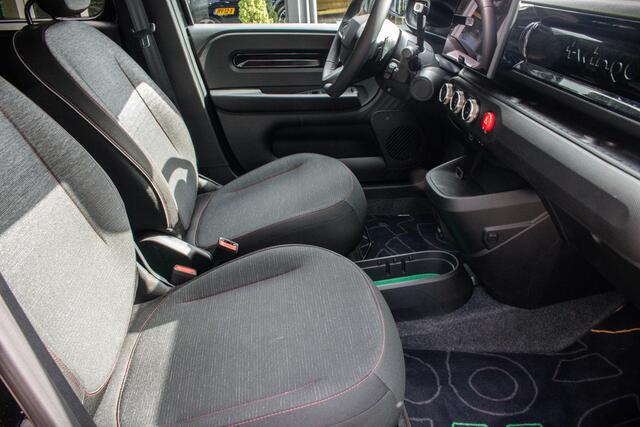 Renault TWINGO urban range techno 27.5 kWh | Rijklaar | 100% Elektrisch | Apple Carplay / Android Auto | Camera | Airco
