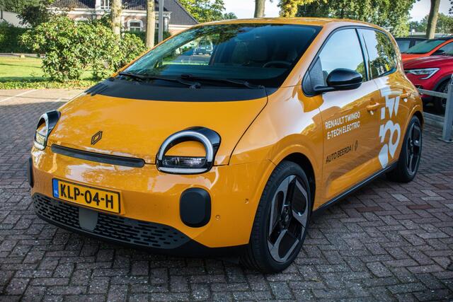 Renault TWINGO urban range techno 27.5 kWh | Rijklaar | 100% Elektrisch | Pack Privilège | Apple Carplay / Android Auto | Camera | Airco