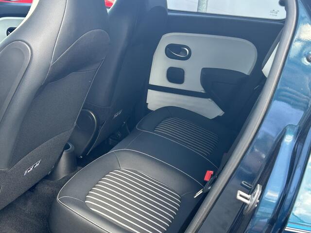 Renault TWINGO Z.E. R80 Intens | SoH 90% | Navigatie | Camera | Apple & Android Carplay | Climate Control | Cruise Control |
