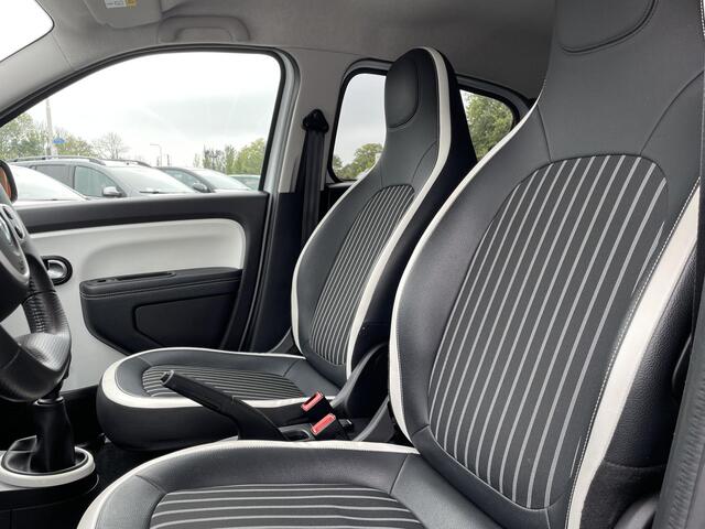 Renault TWINGO 1.0 SCe Intens | CRUISE | STOEL VERWARMING | MEDIA SCHERM | SENSOREN | LM VELGEN