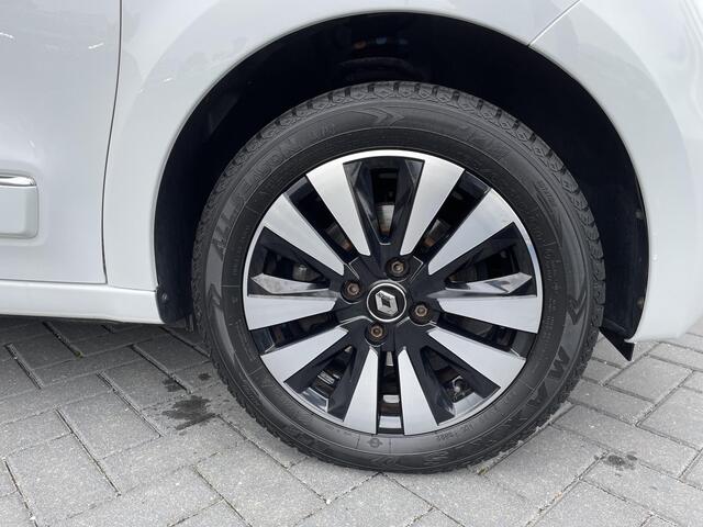 Renault TWINGO 1.0 SCe Intens | CRUISE | STOEL VERWARMING | MEDIA SCHERM | SENSOREN | LM VELGEN