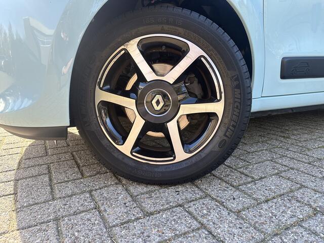 Renault TWINGO 1.0 SCe Limited | A/C | LMV