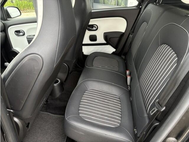 Renault TWINGO 1.0 SCe Intens | Camera achter | LM Velgen | Climate controle | metallic lak | – foto 9