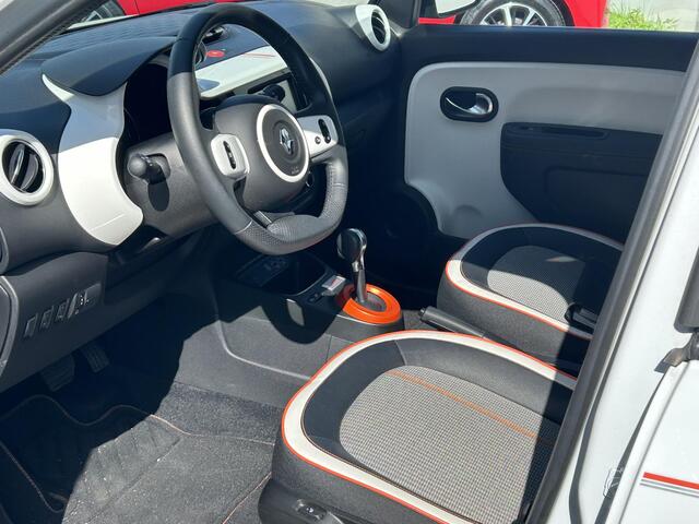 Renault TWINGO Z.E. R80 Série Limitée Vibes SoH 93,8% | Carplay | Camera | Cruise Control | Half Leder – foto 7