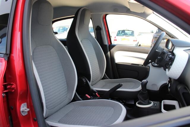 Renault TWINGO 1.0 SCe Collection | TomTom Navigatie | Bluetooth | Airco – foto 10