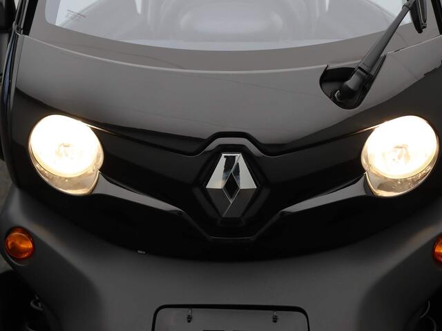 Renault TWIZY Intens (Koop Accu) | 80km/u | 1e eigenaar | Volledig dealer onderhouden | Panoramisch dak |