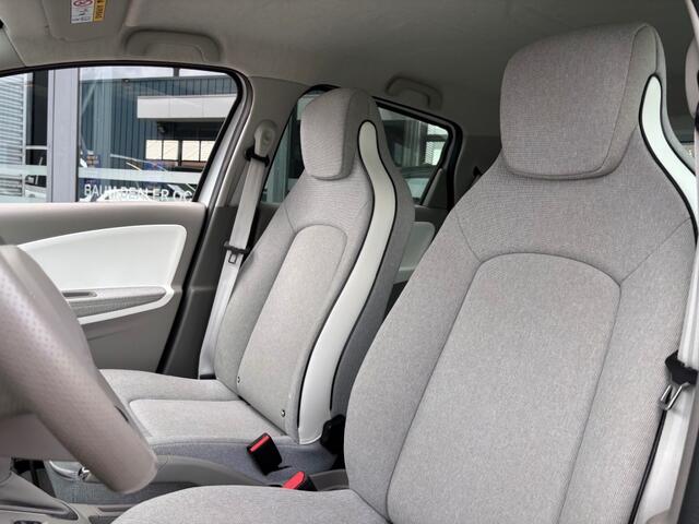 Renault ZOE R90 INTENS QC 40 NAVI PDC AIRCO CRUISECONTROL HUUR ACCU