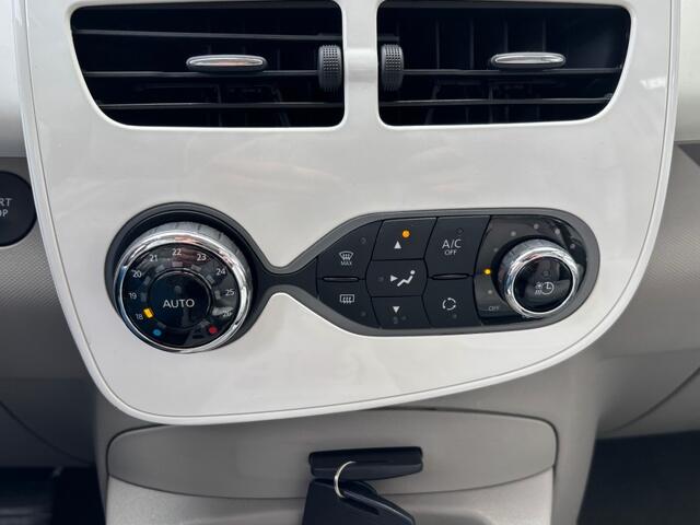 Renault ZOE R90 INTENS QC 40 NAVI PDC AIRCO CRUISECONTROL HUUR ACCU