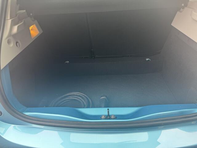 Renault ZOE R135 Intens 52 kWh/KOOP ACCU/ PDC voor/achter incl camera/stuur en voorstoelen verwarmd