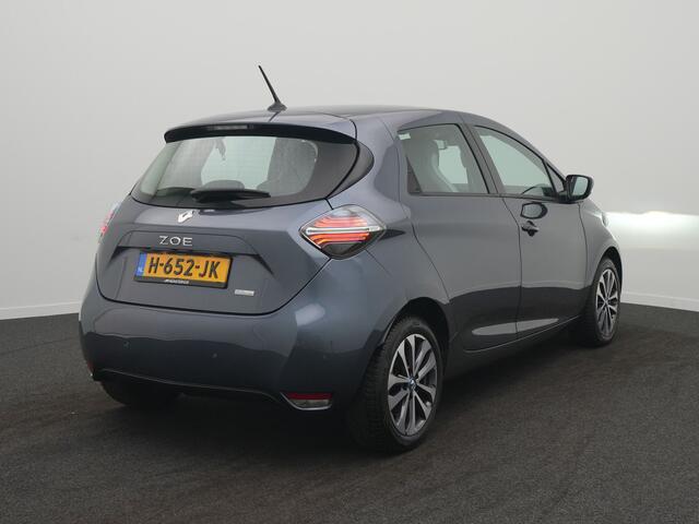 Renault ZOE R135 Zen 52 kWh - RIJKLAARPRIJS - Stoelverwarming - Achteruitrijcamera