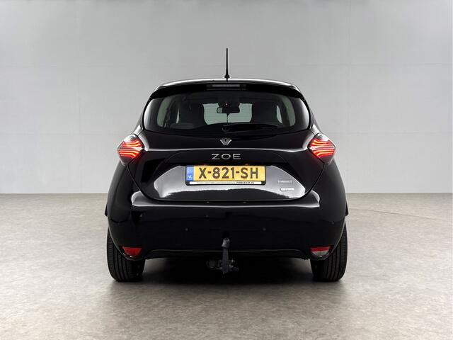 Renault ZOE R110 Life 52 kWh Huur Accu | Elektrisch | Airco LED Camera Carplay Cruise 16"LMV Parkeersensoren