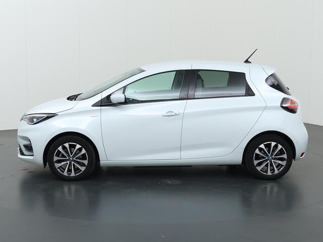 Renault ZOE R135 Edition One 52 kWh | SOH 91% | Navigatiesysteem | Parkeercamera | Keyless Go | Stuurwielverwarming | Eigen Accu/Koop Accu | Stoelverwarming | Climate Control | Cruise Control | Rijhulpsysteem |