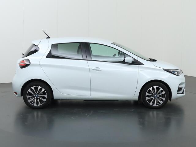 Renault ZOE R135 Edition One 52 kWh | SOH 91% | Navigatiesysteem | Parkeercamera | Keyless Go | Stuurwielverwarming | Eigen Accu/Koop Accu | Stoelverwarming | Climate Control | Cruise Control | Rijhulpsysteem |