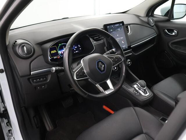 Renault ZOE R135 Edition One 52 kWh | SOH 91% | Navigatiesysteem | Parkeercamera | Keyless Go | Stuurwielverwarming | Eigen Accu/Koop Accu | Stoelverwarming | Climate Control | Cruise Control | Rijhulpsysteem |