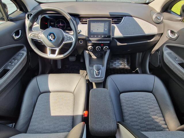 Renault ZOE R135 Intens 52 kWh (ex Accu) / Dealer Onderhouden / SOH 89% / Achteruitrijcamera / Navigatie / Apple Carplay & Android Auto / Dode Hoek Sensoren / Lichtmetalen Velgen /