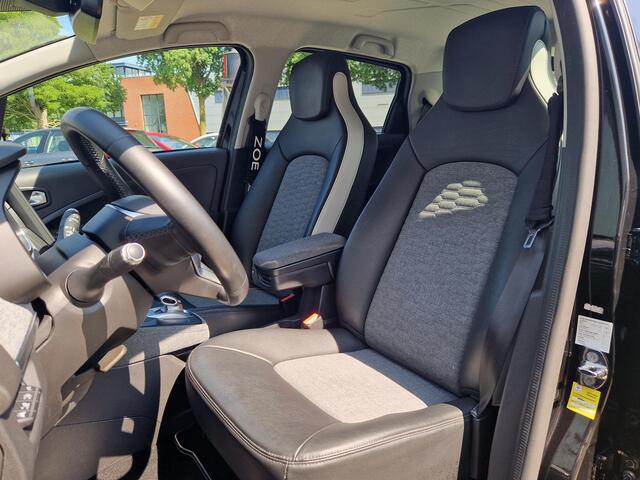 Renault ZOE R135 Intens 52 kWh (ex Accu) / Dealer Onderhouden / SOH 89% / Achteruitrijcamera / Navigatie / Apple Carplay & Android Auto / Dode Hoek Sensoren / Lichtmetalen Velgen /