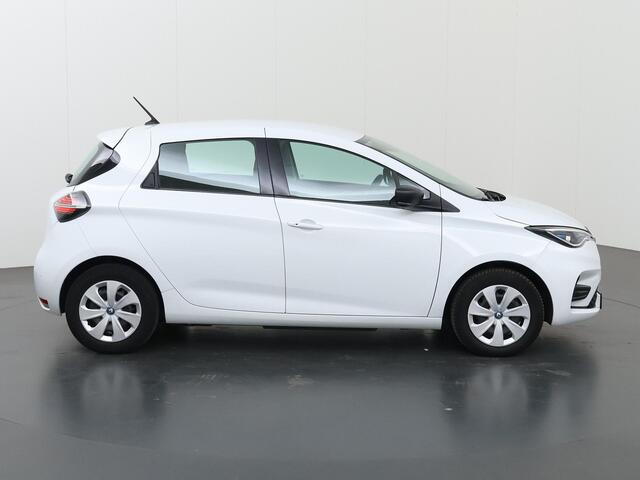 Renault ZOE R110 Life 52 kWh | Trekhaak | Navigatiesysteem | Climate Control |