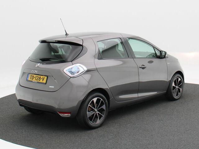 Renault ZOE Q90 Bose Quickcharge 41 kWh | Eigen Accu | Cruise Control | Bose Audio | Camera | Parkeersensoren | LED | Airco | Navigatie | Bluetooth | 16 Inch