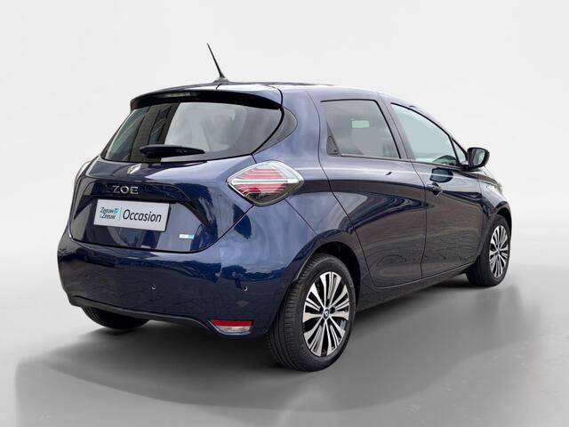 Renault ZOE R135 Serie Limitee Riviera 52 kWh | NAVI | LEDER | CAMERA | DODEHOEK | LAGE KM STAND | 1 JAAR GARANTIE