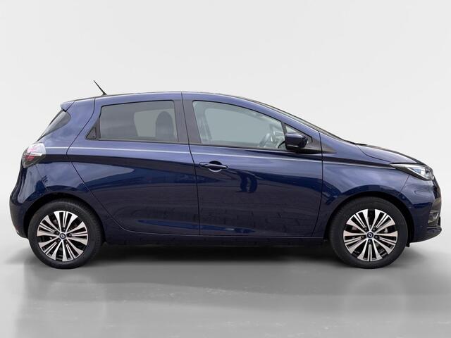 Renault ZOE R135 Serie Limitee Riviera 52 kWh | NAVI | LEDER | CAMERA | DODEHOEK | LAGE KM STAND | 1 JAAR GARANTIE