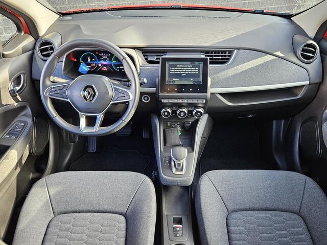 Renault ZOE R135 Evolution 52 kWh / SOH 97,54% / All Season Banden / Dealer Onderhouden / CCS Snel Laden / Achteruitrijcamera / Navigatie / Apple Carplay & Android Auto / Climate Control / Lichtmetalen Velgen /