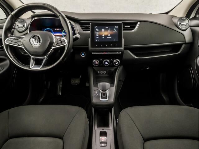 Renault ZOE R110 Life 52 kWh (ex Accu) Automaat (VIRTUAL COCKPIT, APPLE CARPLAY, KEYLESS, STOELVERWARMING, SPORTSTOELEN, LED KOPLAMPEN, CRUISE, DAB+, NIEUWE APK, NIEUWSTAAT)