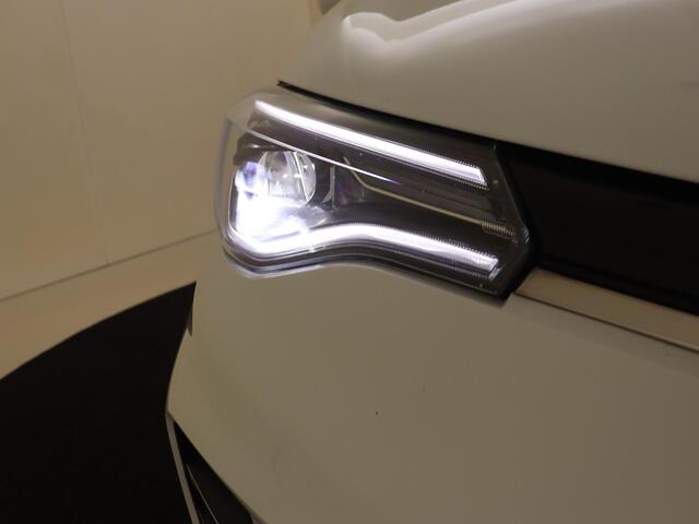 Renault ZOE R135 Intens 52 kWh |AUTOMAAT |395 km WLTP | Cruise & Climate Control |Navigatie |Achteruitrijcamera |PDC voor & achter |Privacy Glass |LM velgen|